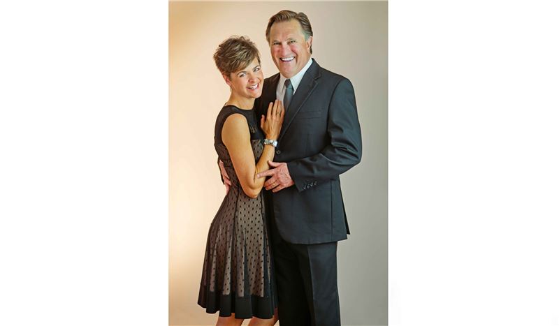 How Sweet It Is: Starring Frankie J Holden & Michelle Pettigrove