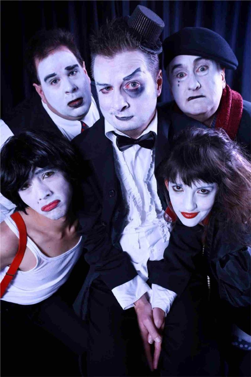 Zeitgeist: creepy cabaret inspired by media reports