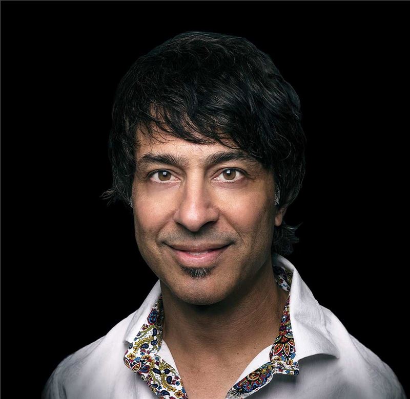 Arj Barker