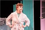 Lou McInnes  in Taz vs The Pleb. Image by Noni Carroll
