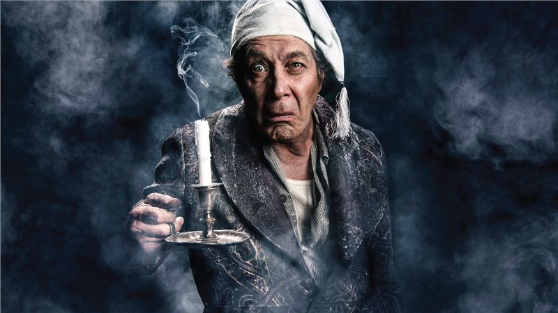 Charles Dickens' A Christmas Carol