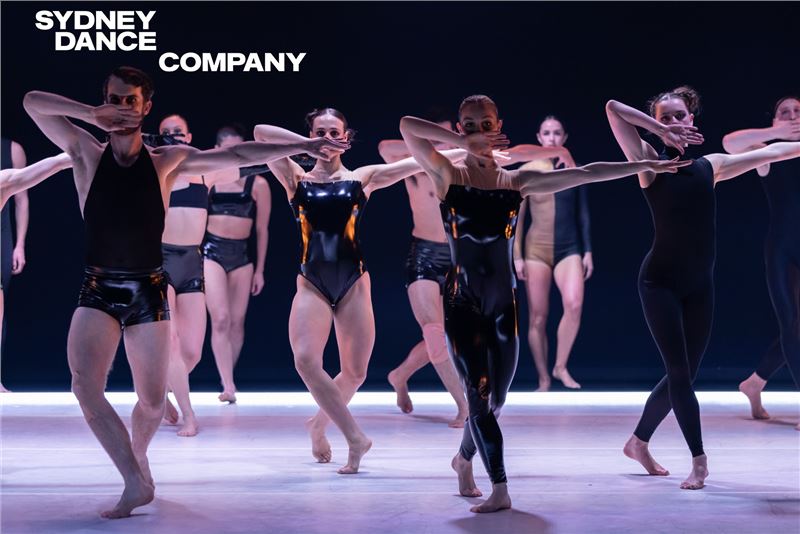 Sydney Dance Company - Spellbound