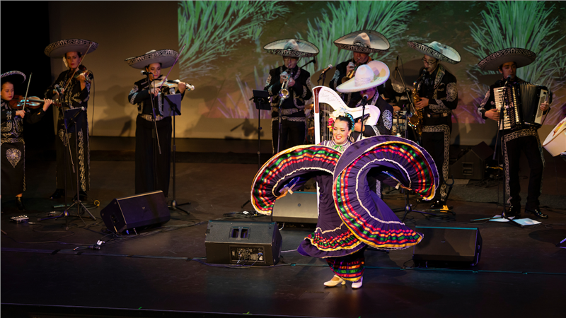 VICTOR VALDES: VIVA MEXICO - Day of the Dead Spectacular 